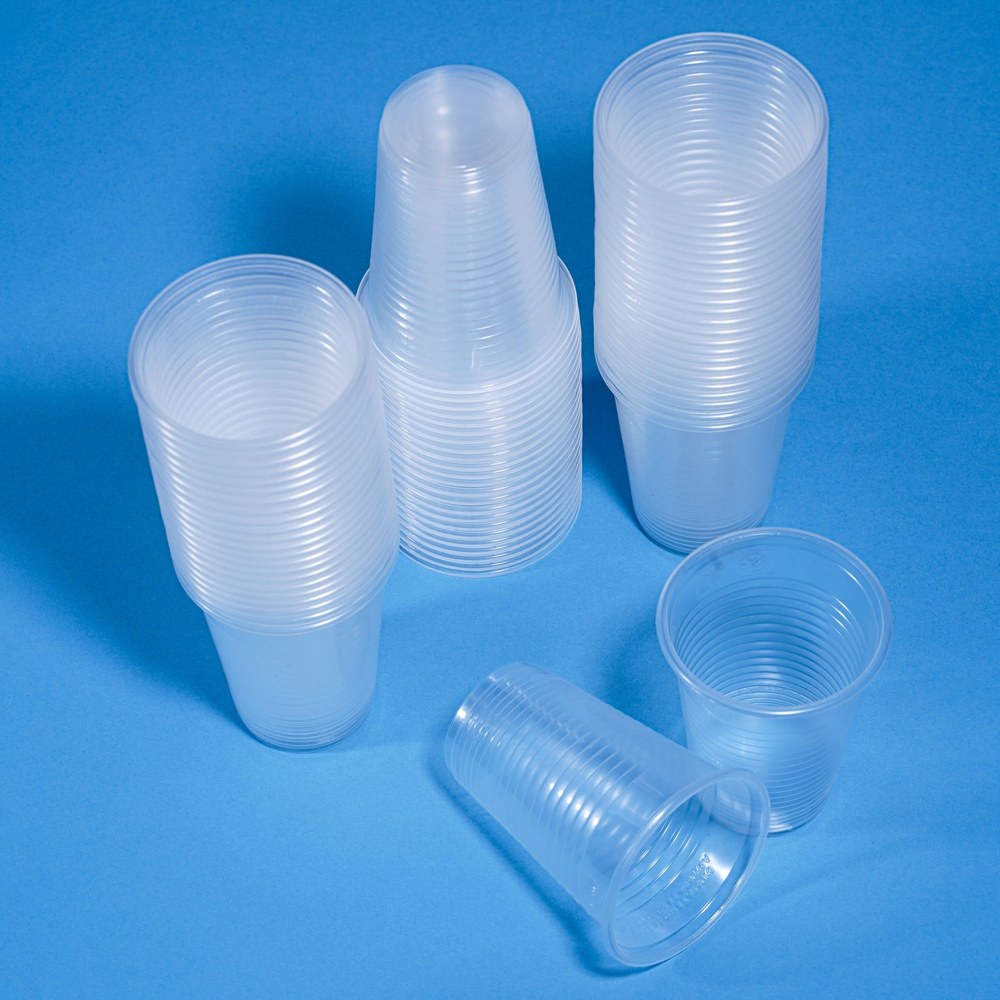 100 Pack 7 oz (200 ml) Clear Plastic Cups – BPA-Free, Sturdy, Ideal for Parties and Beverages